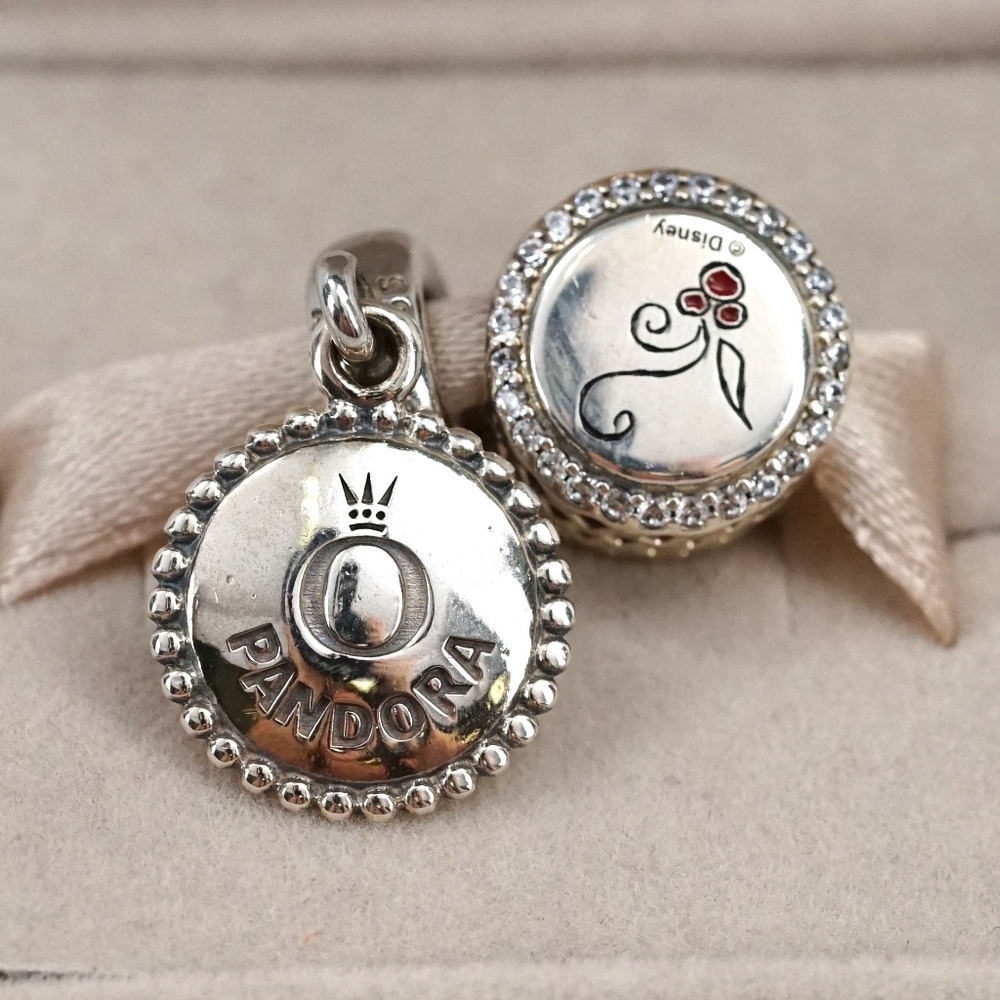PANDORA 2018 Epcot Food & Wine Festival Charm Set - Picture 2 of 4